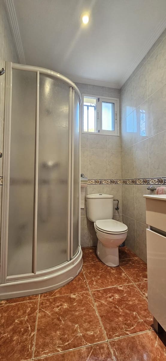 4 sypialnia Finka/Dom wiejski na sprzedaż w Elche / Elx z basenem - 350 000 € (Ref: 9367876)