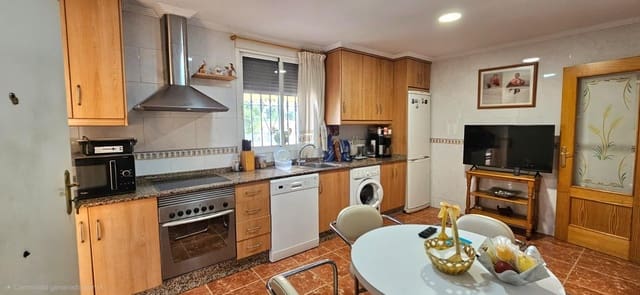 4 makuuhuone Maalaistalo myytävänä paikassa Elche / Elx mukana uima-altaan - 350 000 € (Ref: 9367876)