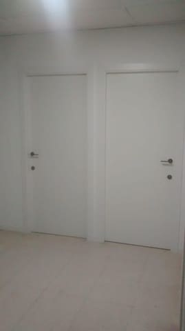 Erhverv til leje i Elche / Elx - € 700 (Ref: 9367885)