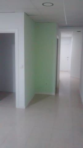 Erhverv til leje i Elche / Elx - € 700 (Ref: 9367885)