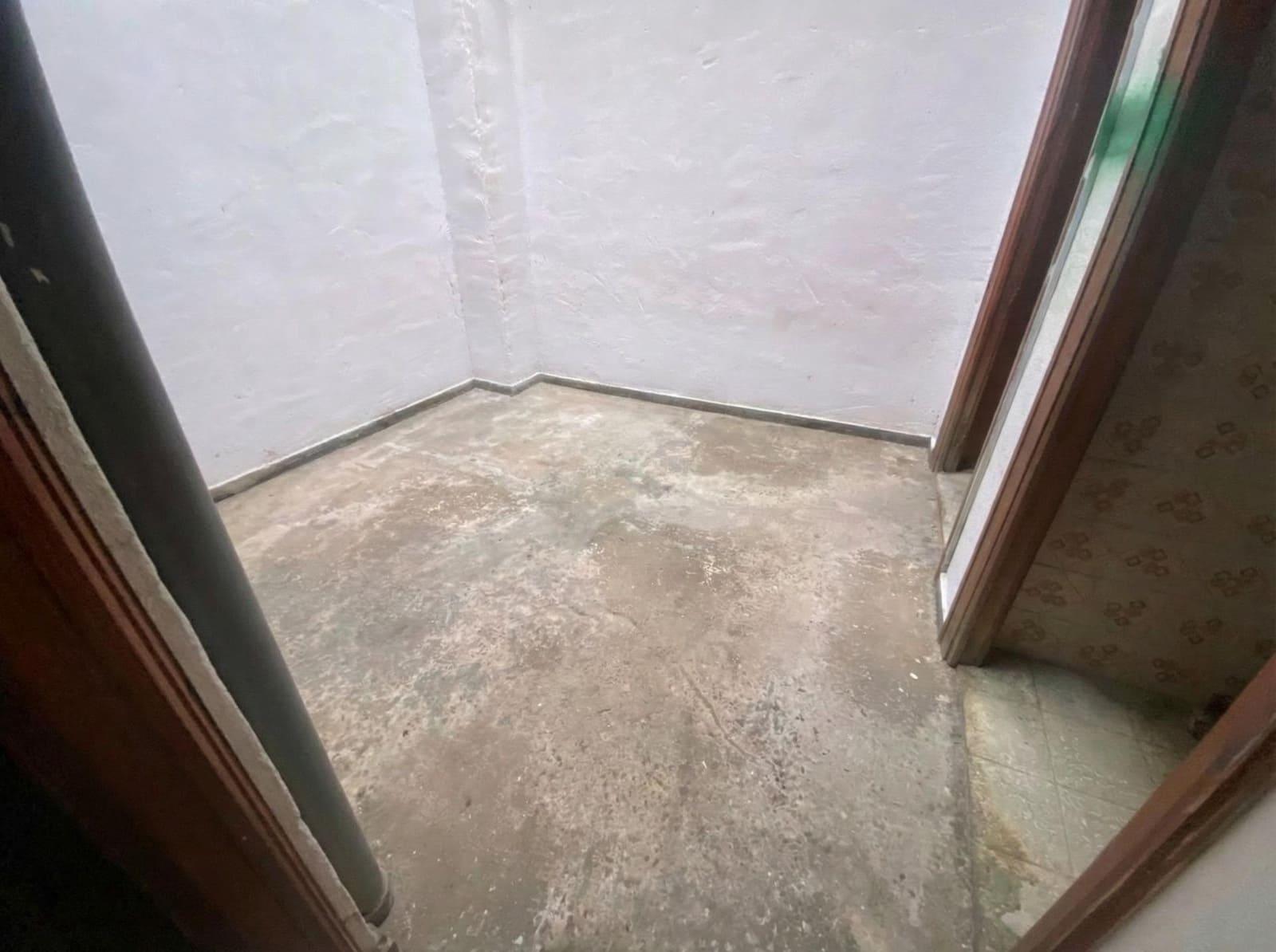 Comercial para venda em Elche / Elx - 130 000 € (Ref: 9367895)