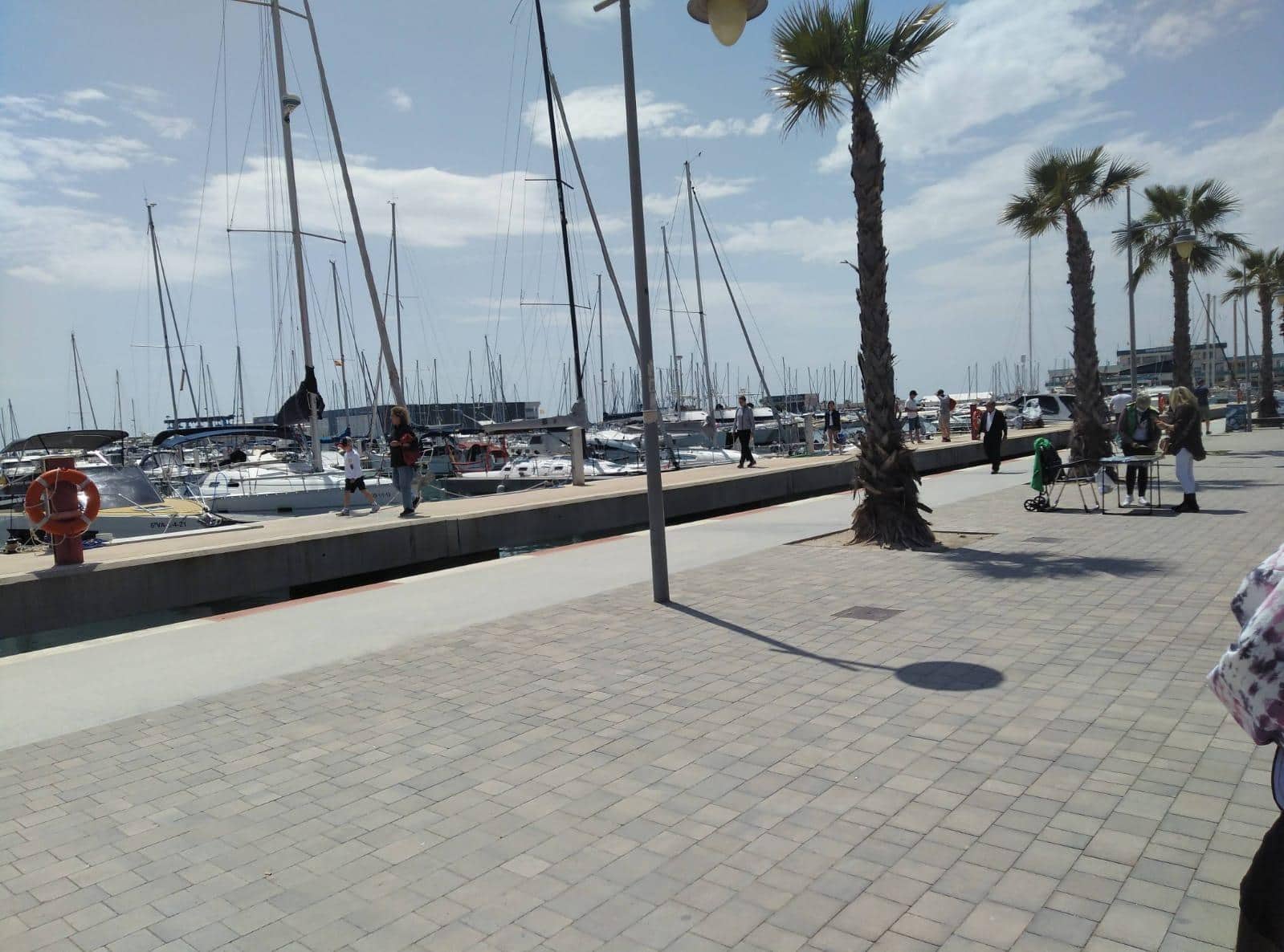 Bungalow de 4 habitaciones en Santa Pola en alquiler vacacional con piscina - 560 € (Ref: 9367897)