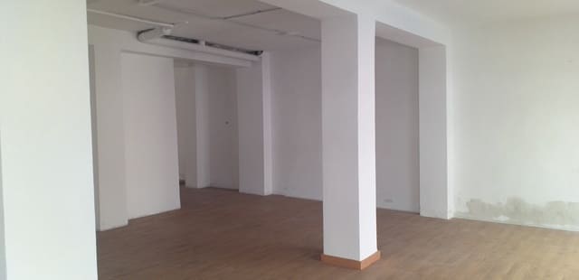 Kaupallinen vuokrattavana paikassa Elche / Elx - 900 € (Ref: 9367899)