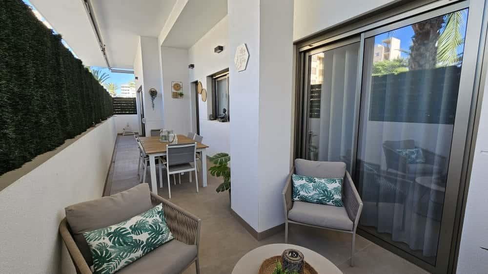 2 soveværelse Lejlighed til salg i Elche / Elx med swimmingpool - € 300.000 (Ref: 9398730)