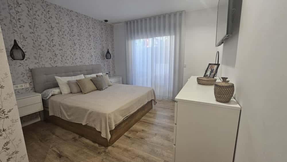 2 soveværelse Lejlighed til salg i Elche / Elx med swimmingpool - € 300.000 (Ref: 9398730)