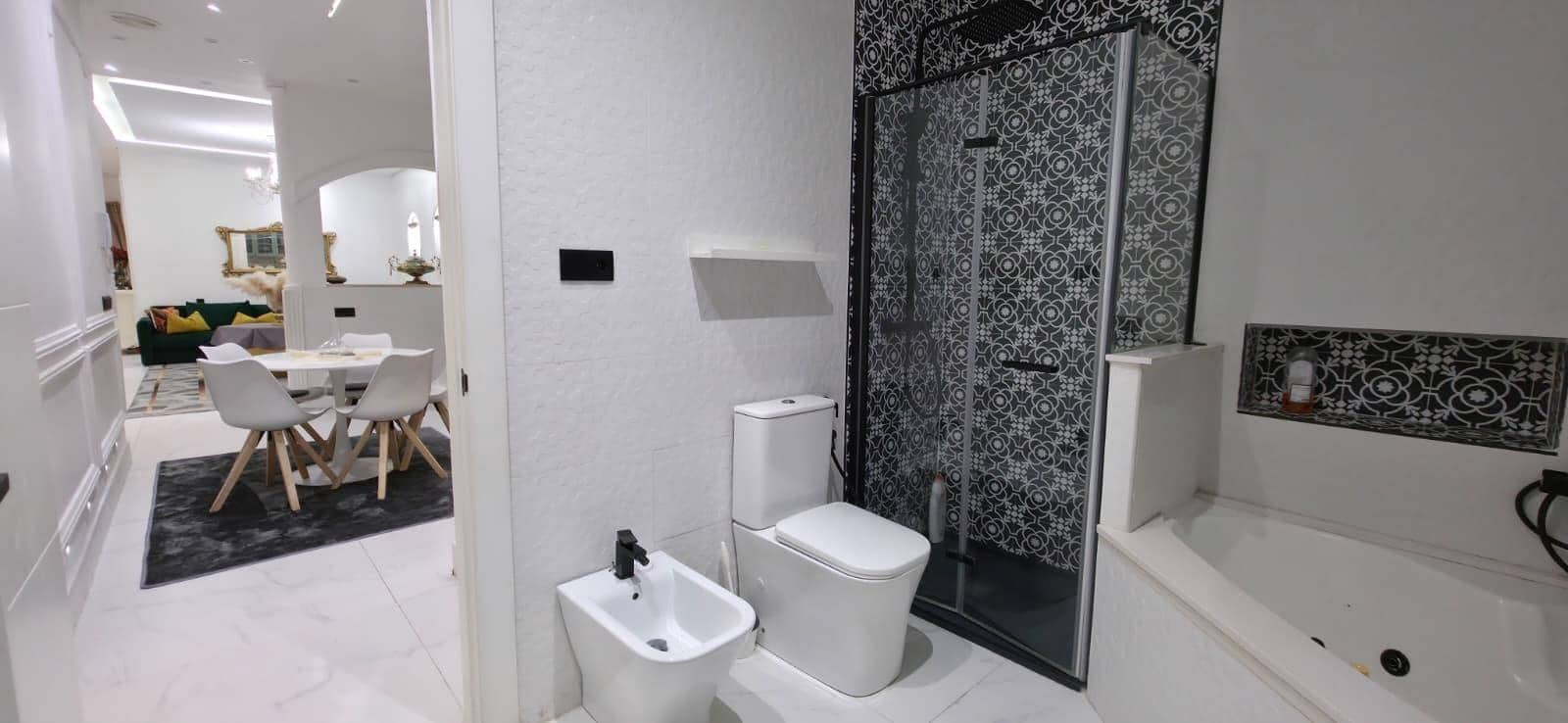 4 slaapkamer Huis te koop in Elche / Elx met garage - € 330.000 (Ref: 9406728)