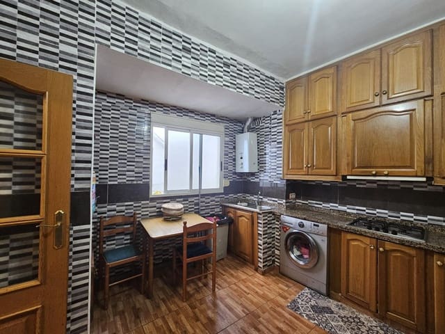 4 soverom Leilighet til salgs i Crevillente / Crevillent - € 100 000 (Ref: 9411069)