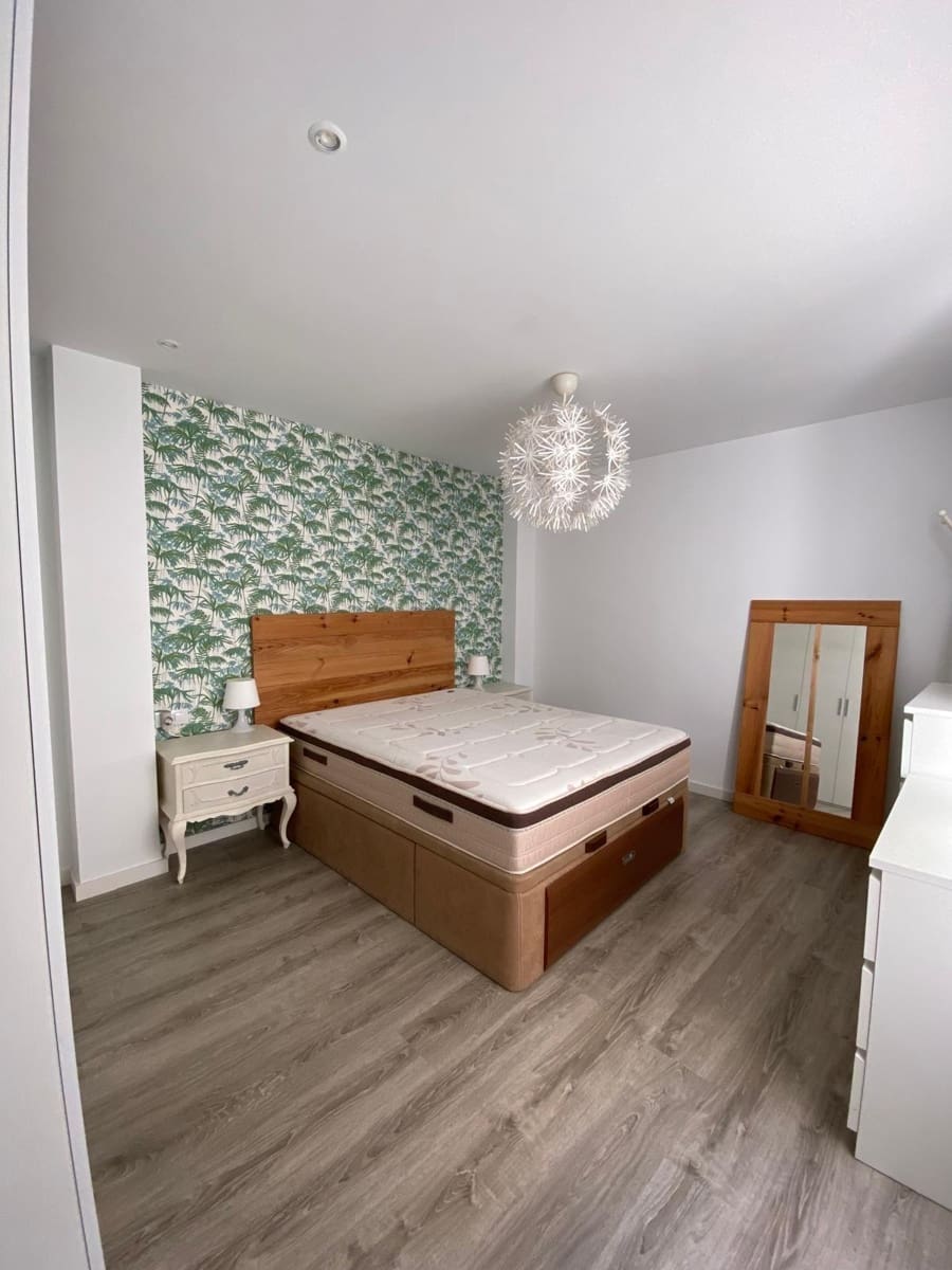 3 sypialnia Mieszkanie do wynajęcia w Elche / Elx - 850 € (Ref: 9427316)