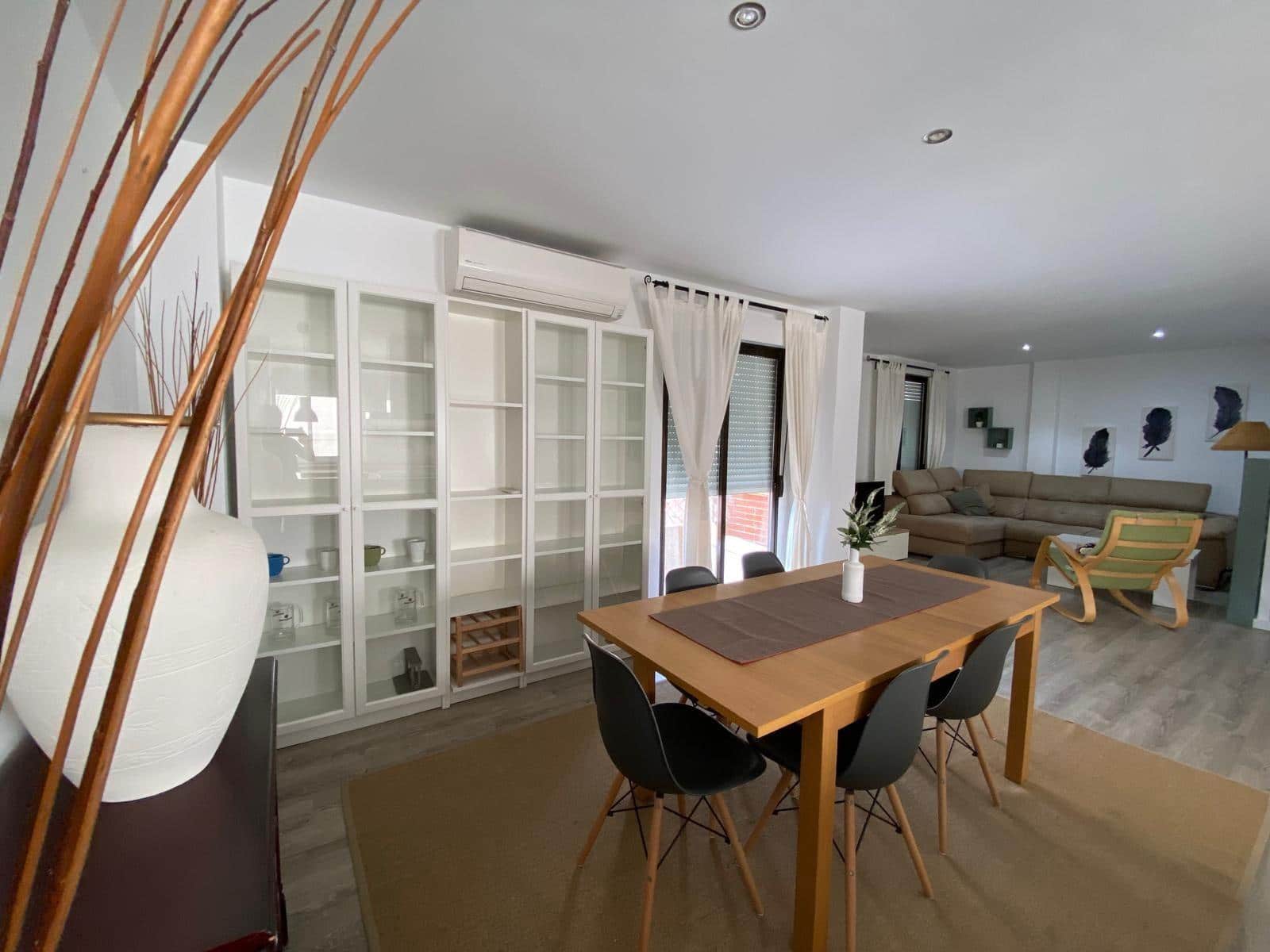 3 sypialnia Mieszkanie do wynajęcia w Elche / Elx - 850 € (Ref: 9427316)