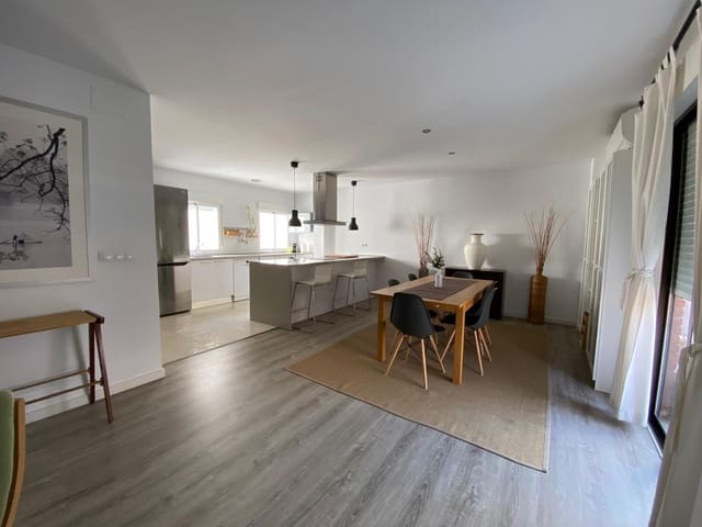 Appartement de 3 chambres à louer à Elche / Elx - 850 € (Ref: 9427316)