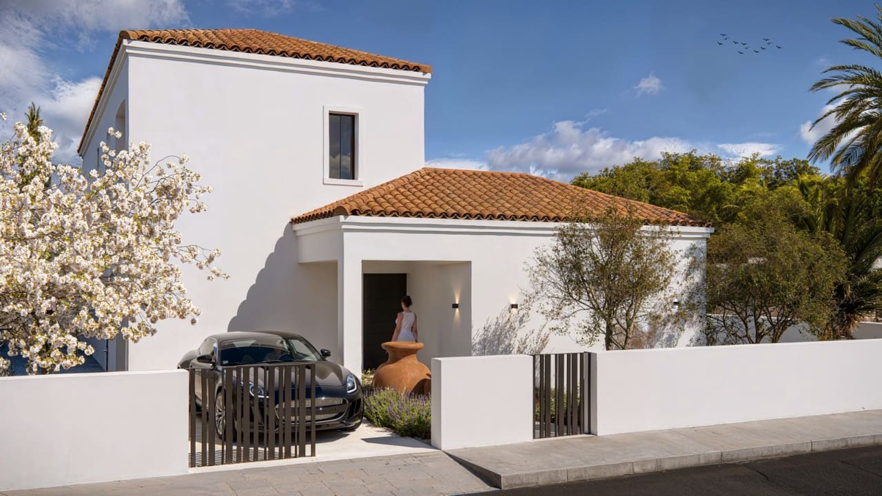 4 bedroom Villa for sale in La Romana with pool garage - € 673,000 (Ref: 10050459)