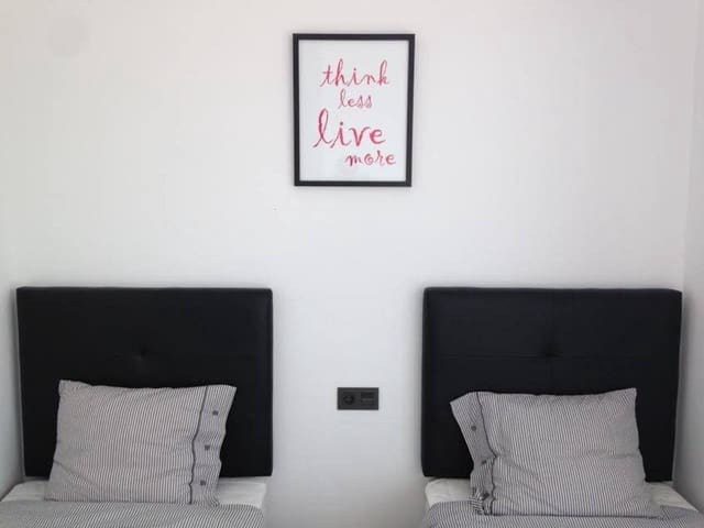 3 Zimmer Villa zu verkaufen in La Romana mit Pool Garage - 379.900 € (Ref: 9804916)