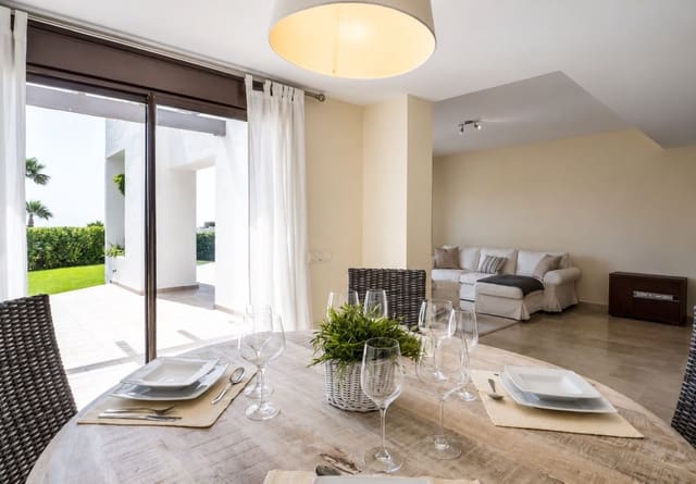 3 sovrum Radhus till salu i La Alcaidesa med pool garage - 630 000 € (Ref: 10004841)