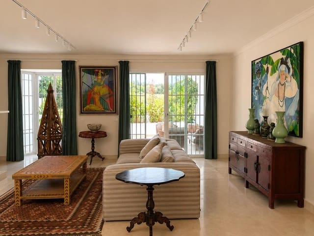 4 sovrum Hus att hyra i Guadalmina Alta, Marbella med pool garage - 4 000 € (Ref: 10012337)