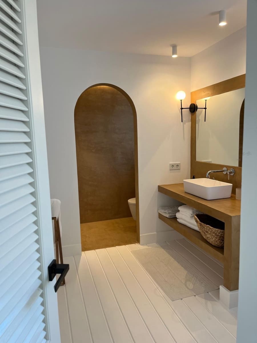 8 quarto Moradia para venda em Estepona com piscina garagem - 14 000 000 € (Ref: 10012520)