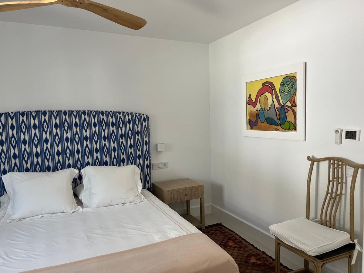 8 quarto Moradia para venda em Estepona com piscina garagem - 14 000 000 € (Ref: 10012520)