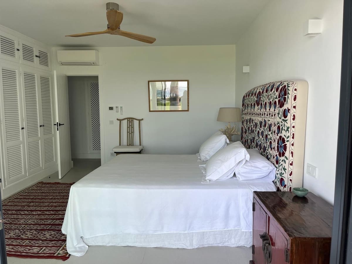 8 quarto Moradia para venda em Estepona com piscina garagem - 14 000 000 € (Ref: 10012520)