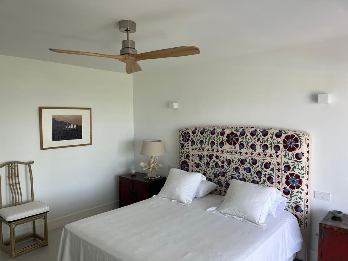 8 quarto Moradia para venda em Estepona com piscina garagem - 14 000 000 € (Ref: 10012520)