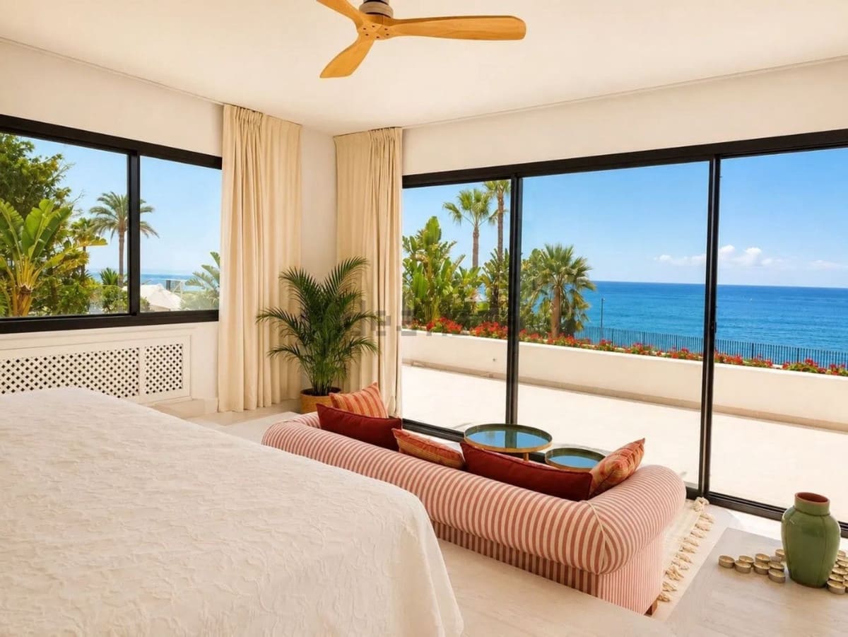 8 quarto Moradia para venda em Estepona com piscina garagem - 14 000 000 € (Ref: 10012521)