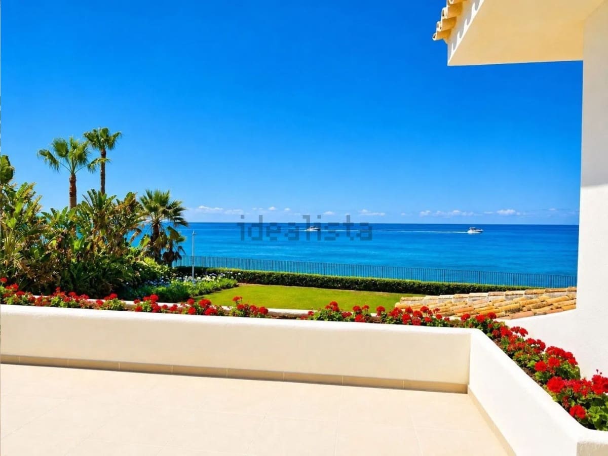 8 sypialnia Willa na kwatery wakacyjne w Estepona z basenem garażem - 15 000 € (Ref: 10012522)