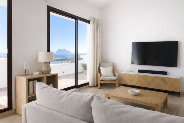 3 sypialnia Penthouse do wynajęcia w La Alcaidesa z basenem garażem - 2 300 € (Ref: 10024874)
