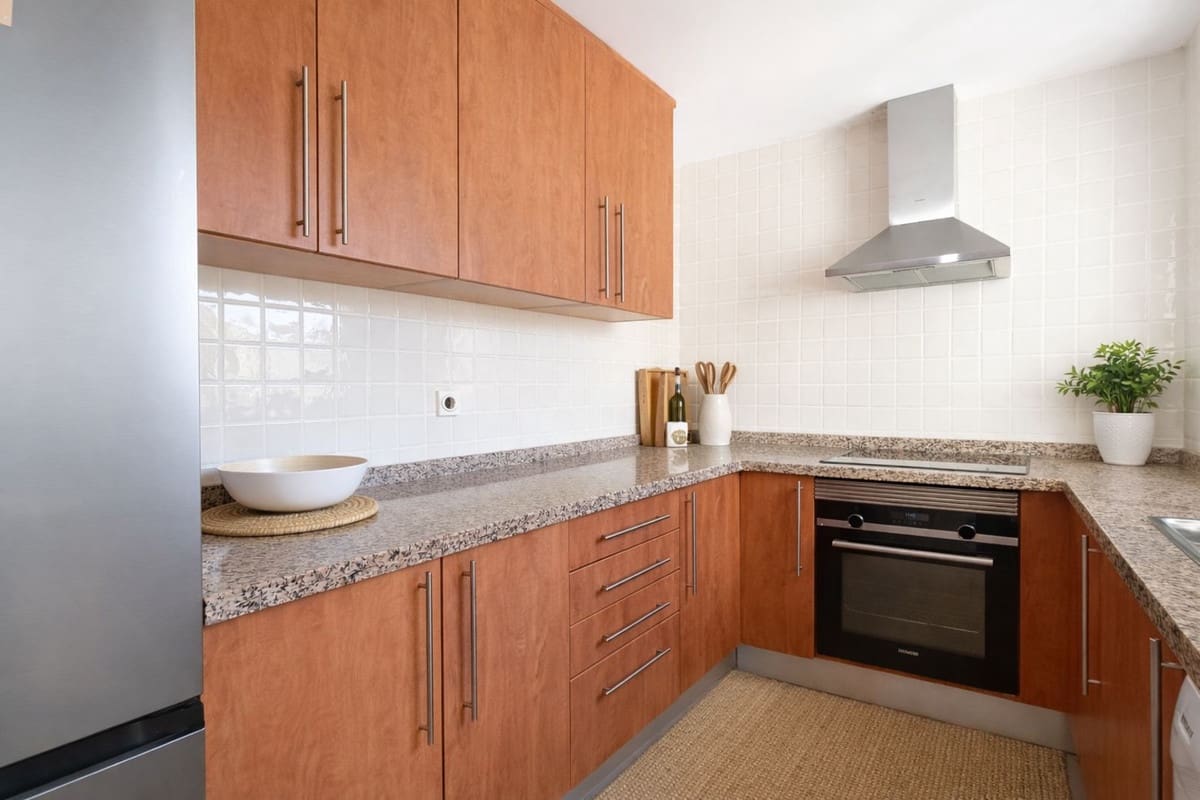 3 Zimmer Penthouse zu vermieten in La Alcaidesa mit Pool Garage - 2.300 € (Ref: 10024874)