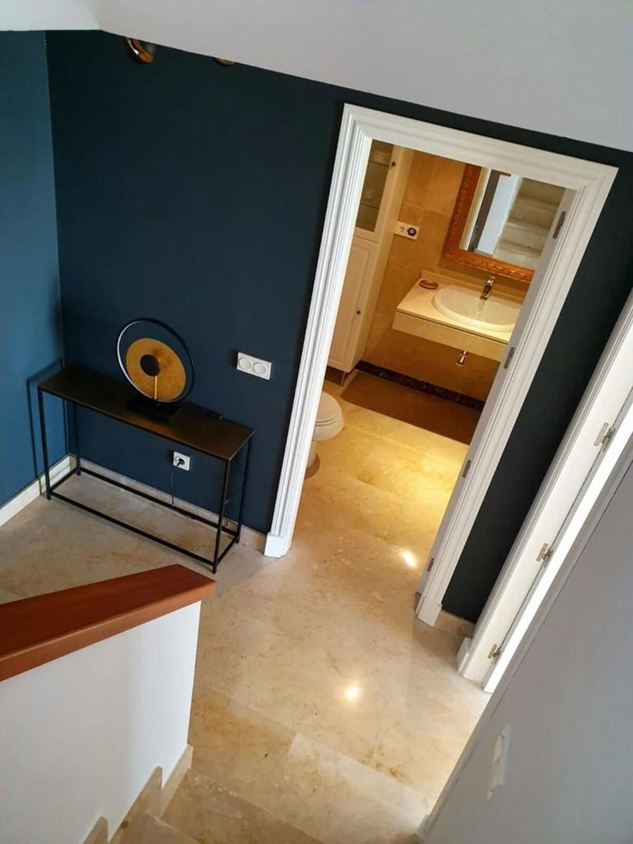 3 bedroom Townhouse for rent in La Alcaidesa with pool garage - € 2,500 (Ref: 10026562)