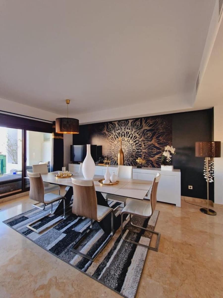 3 bedroom Townhouse for rent in La Alcaidesa with pool garage - € 2,500 (Ref: 10026562)