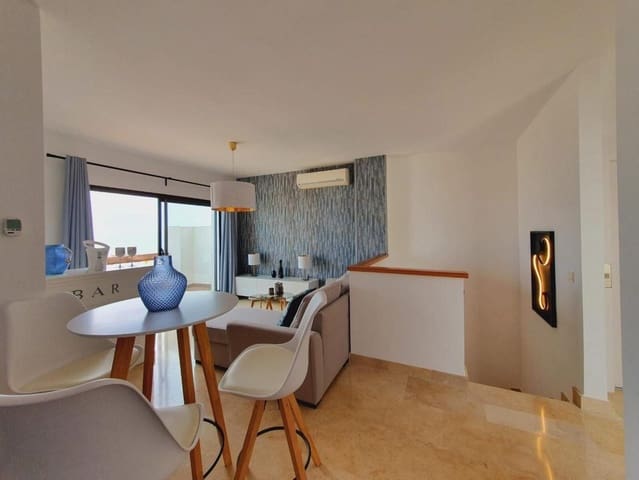 3 bedroom Townhouse for rent in La Alcaidesa with pool garage - € 2,500 (Ref: 10026562)