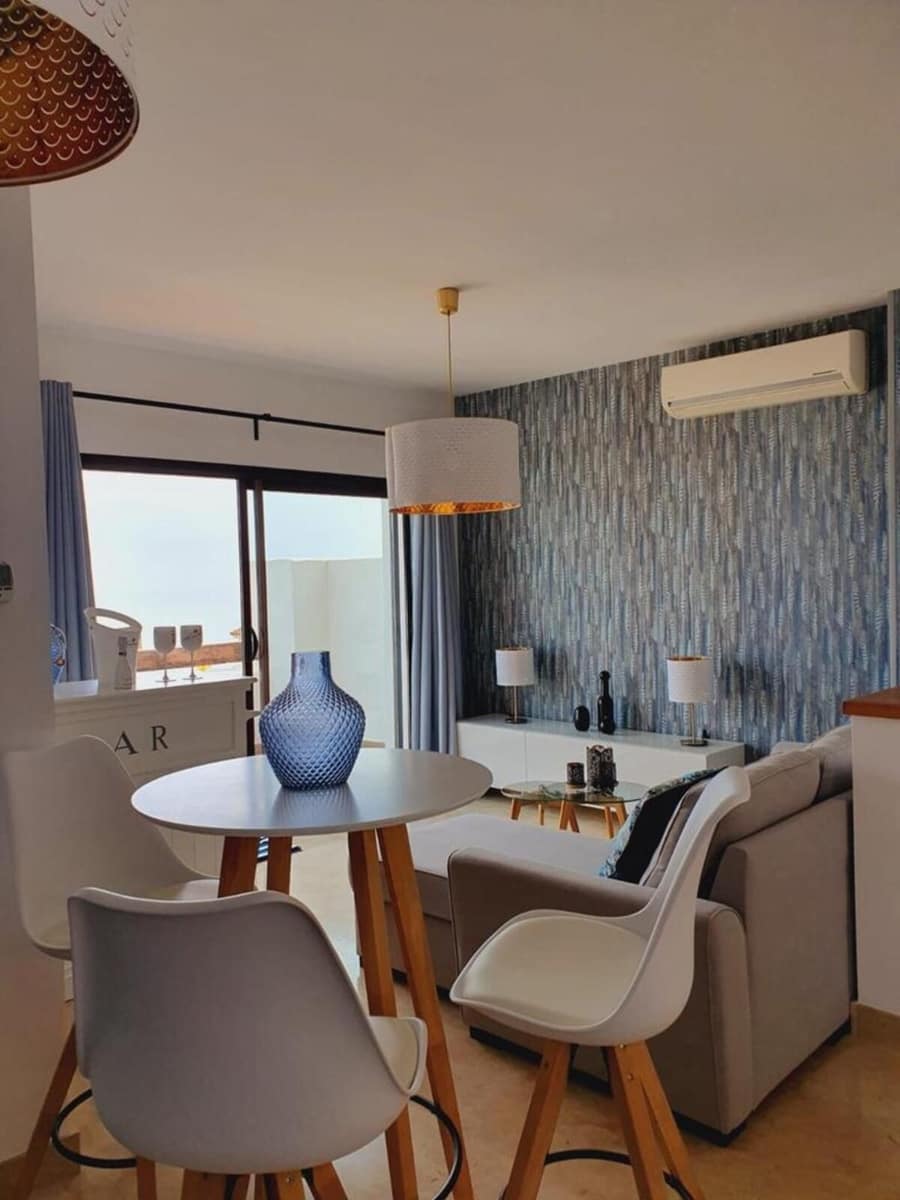 3 bedroom Townhouse for rent in La Alcaidesa with pool garage - € 2,500 (Ref: 10026562)
