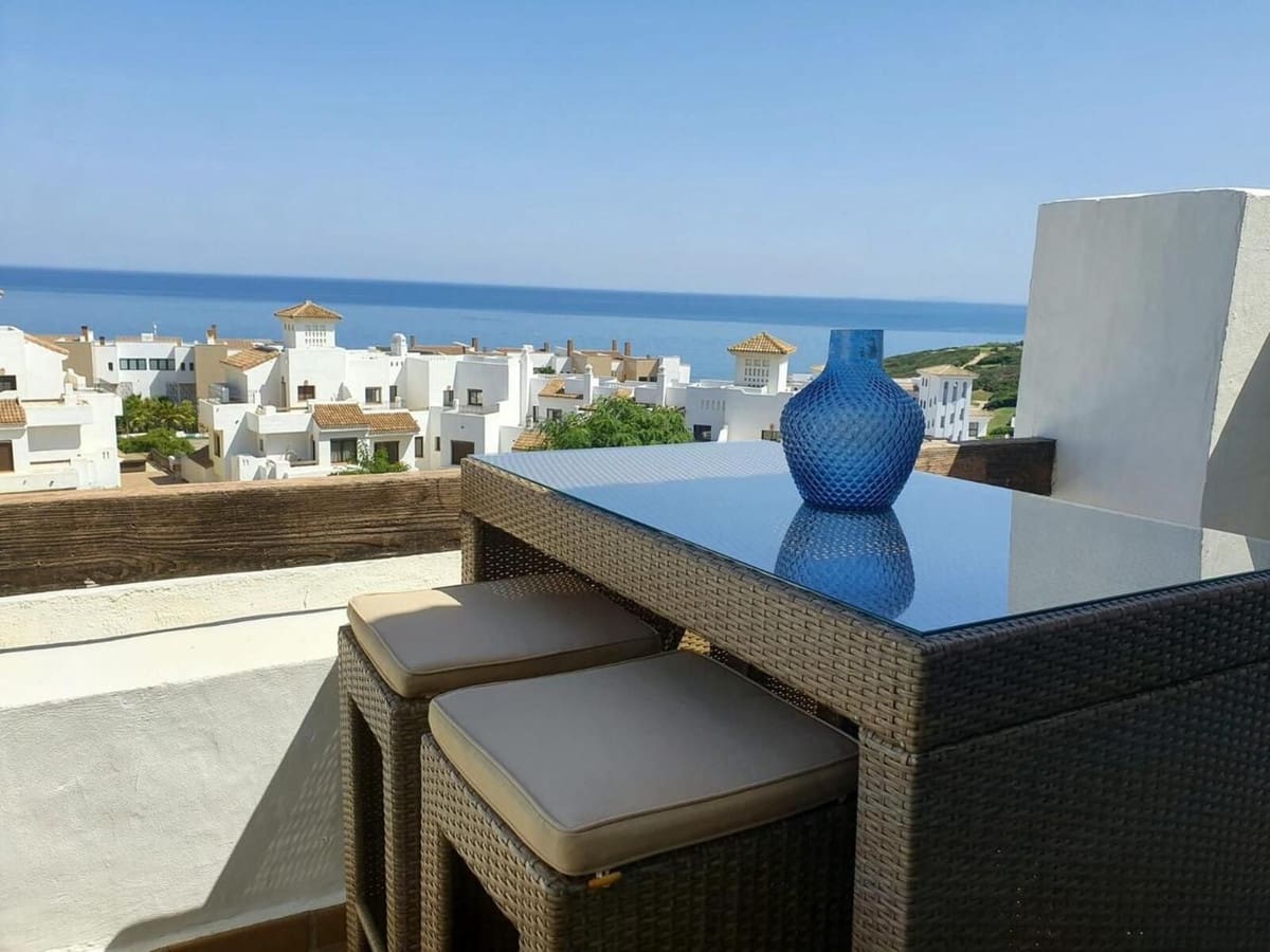 3 bedroom Townhouse for rent in La Alcaidesa with pool garage - € 2,500 (Ref: 10026562)