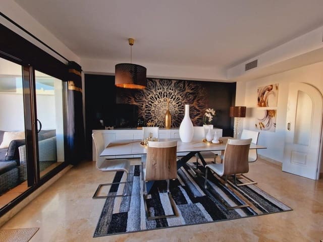 3 bedroom Townhouse for rent in La Alcaidesa with pool garage - € 2,500 (Ref: 10026562)