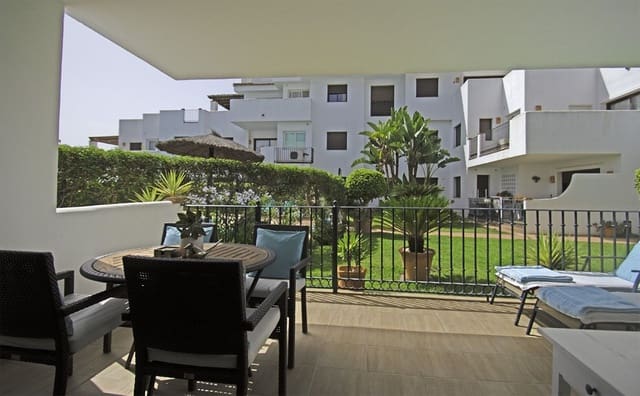 Apartamento de 2 habitaciones en La Alcaidesa en venta con piscina garaje - 295.000 € (Ref: 10034448)