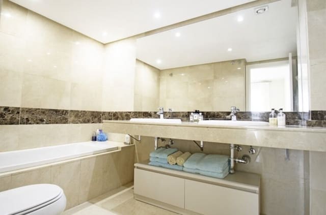 Apartamento de 2 habitaciones en La Alcaidesa en venta con piscina garaje - 295.000 € (Ref: 10034448)