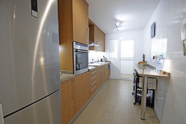 Apartamento de 2 habitaciones en La Alcaidesa en venta con piscina garaje - 295.000 € (Ref: 10034448)