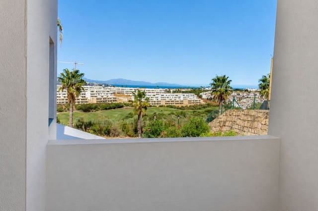 2 slaapkamer Appartement te koop in La Alcaidesa met zwembad garage - € 300.000 (Ref: 10039281)