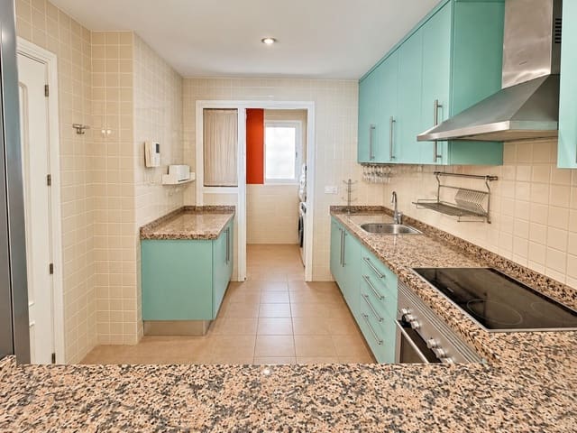 2 chambre Appartement à vendre à La Alcaidesa avec piscine garage - 440 000 € (Ref: 10044161)
