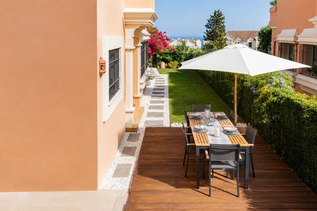 3 sovrum Semi-fristående Villa till salu i La Alcaidesa med pool garage - 580 000 € (Ref: 10044382)