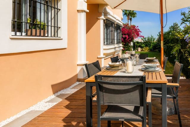 3 sovrum Semi-fristående Villa till salu i La Alcaidesa med pool garage - 580 000 € (Ref: 10044382)