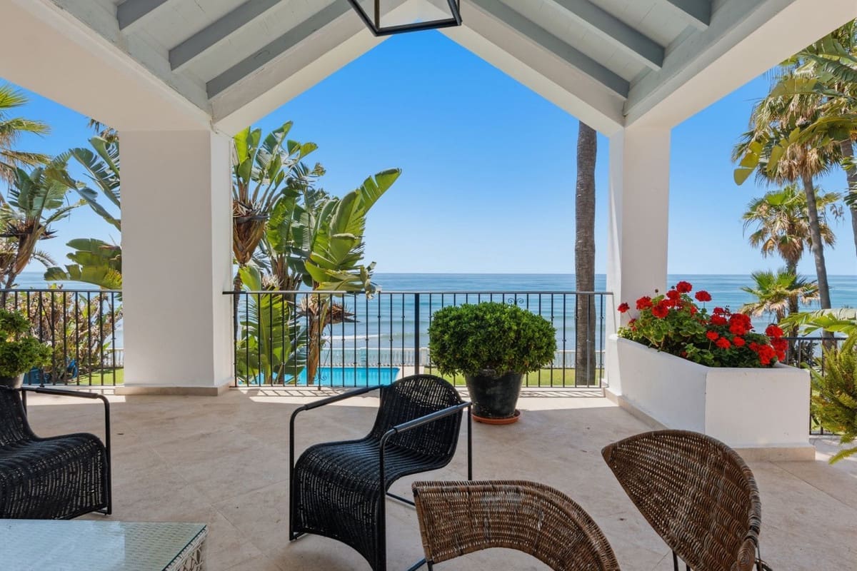 6 chambre Villa/Maison à vendre à Atalaya-Isdabe avec piscine garage - 16 000 000 € (Ref: 10060842)