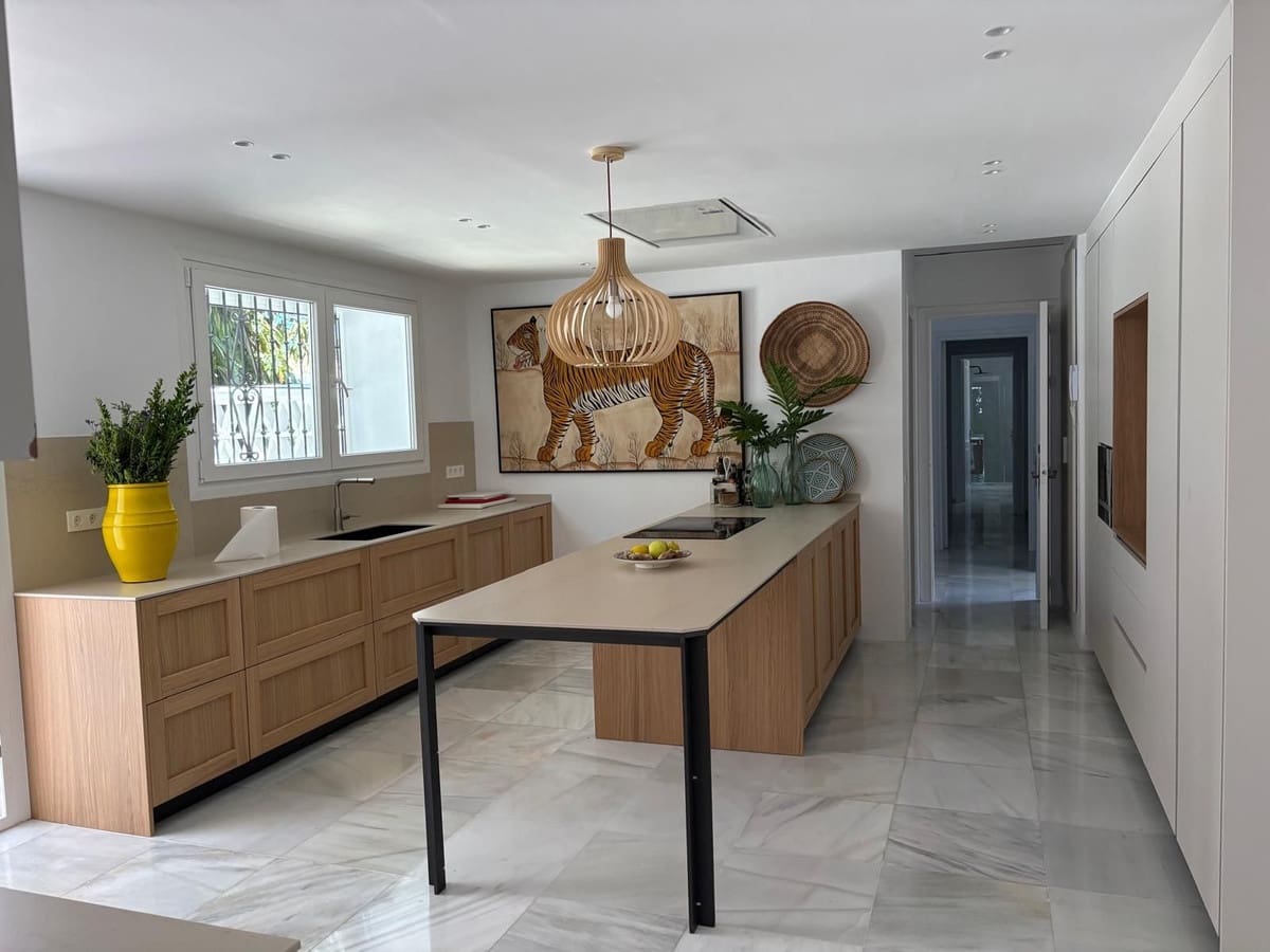6 chambre Villa/Maison à vendre à Atalaya-Isdabe avec piscine garage - 16 000 000 € (Ref: 10060842)