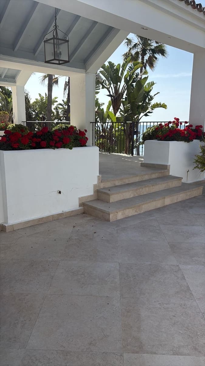 6 chambre Villa/Maison à vendre à Atalaya-Isdabe avec piscine garage - 16 000 000 € (Ref: 10060842)