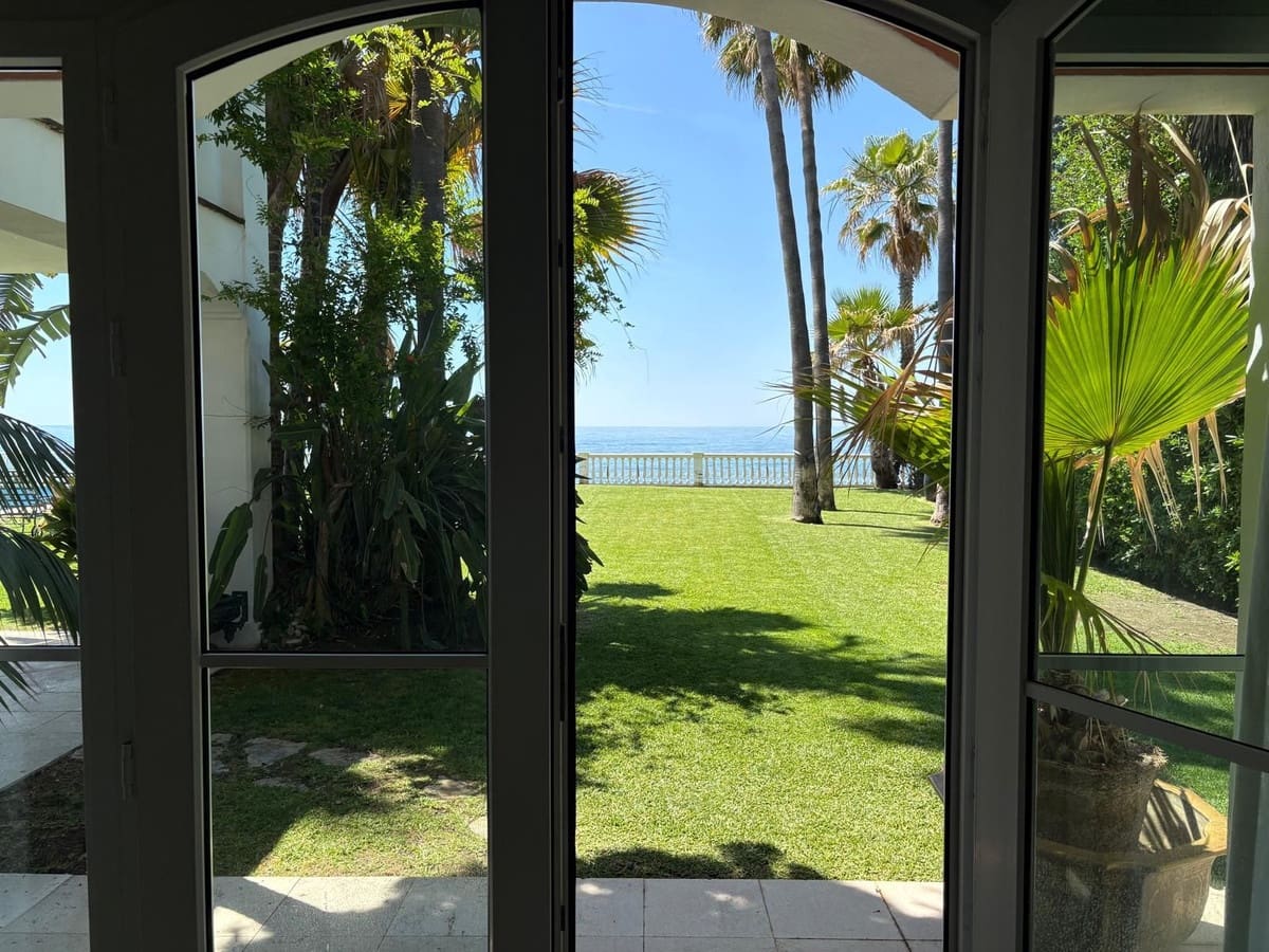 6 chambre Villa/Maison à vendre à Atalaya-Isdabe avec piscine garage - 16 000 000 € (Ref: 10060842)