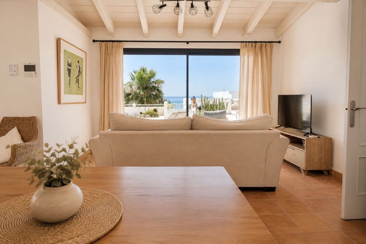 4 soverom Bungalow til salgs i Punta de la Chullera med garasje - € 1 950 (Ref: 10062827)
