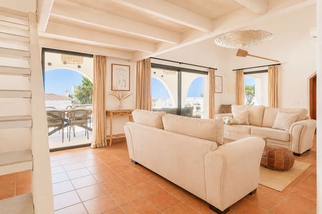   4 soveværelse   ferieBungalow i Punta de la Chullera, Manilva med   garage  - € 1.950 (Ref: 10062827)