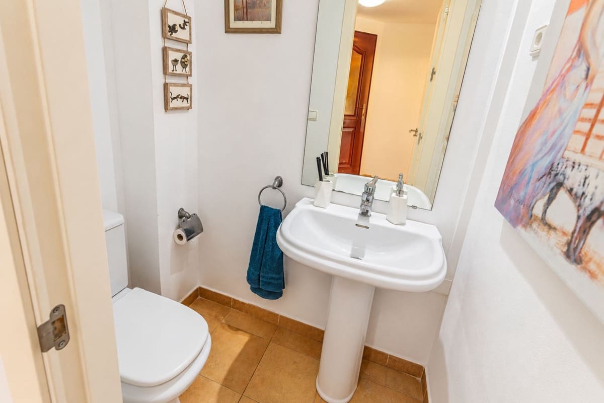2 Zimmer Haus zu verkaufen in La Alcaidesa mit Pool Garage - 305.000 € (Ref: 10121083)