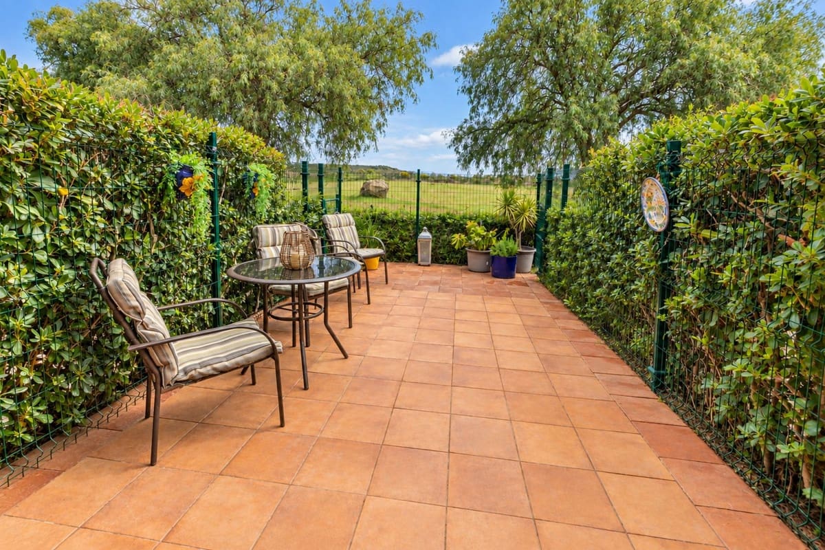 2 Zimmer Haus zu verkaufen in La Alcaidesa mit Pool Garage - 305.000 € (Ref: 10121083)