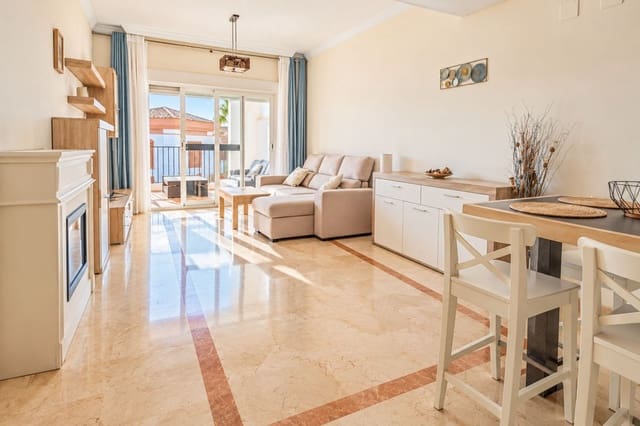 2 soverom Strandleiligheter til leie i La Alcaidesa med svømmebasseng garasje - € 1 250 (Ref: 10148106)