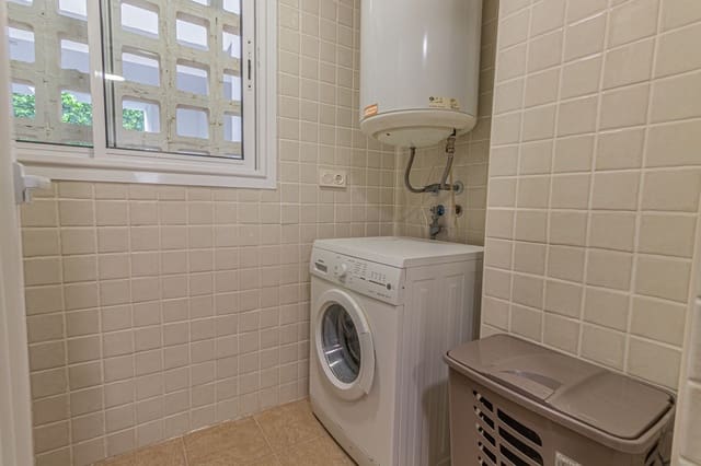2 Zimmer Strandapartment zu vermieten in La Alcaidesa - 1.300 € (Ref: 10154364)