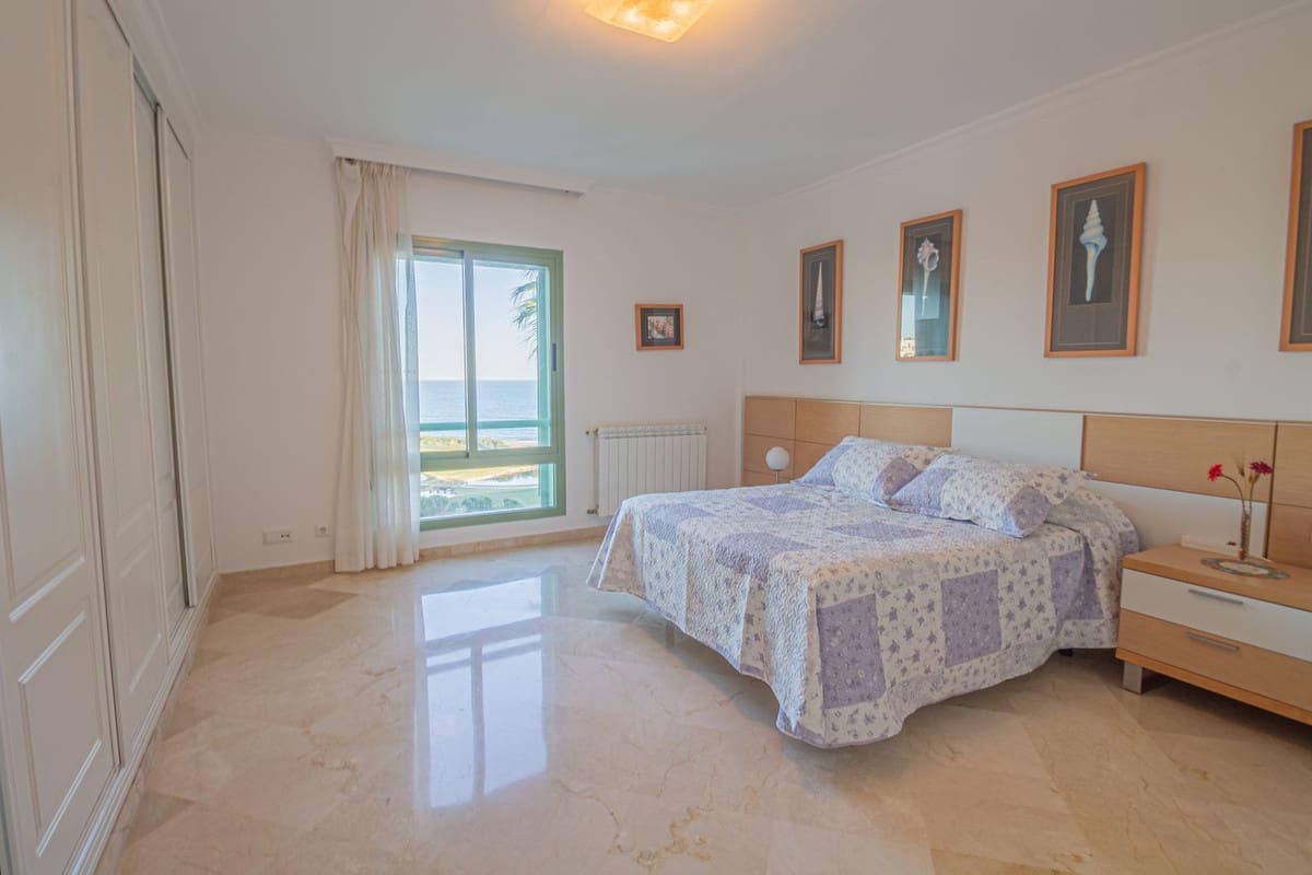 2 camera da letto Appartamento da affittare in La Alcaidesa con piscina garage - 1.400 € (Rif: 8044909)